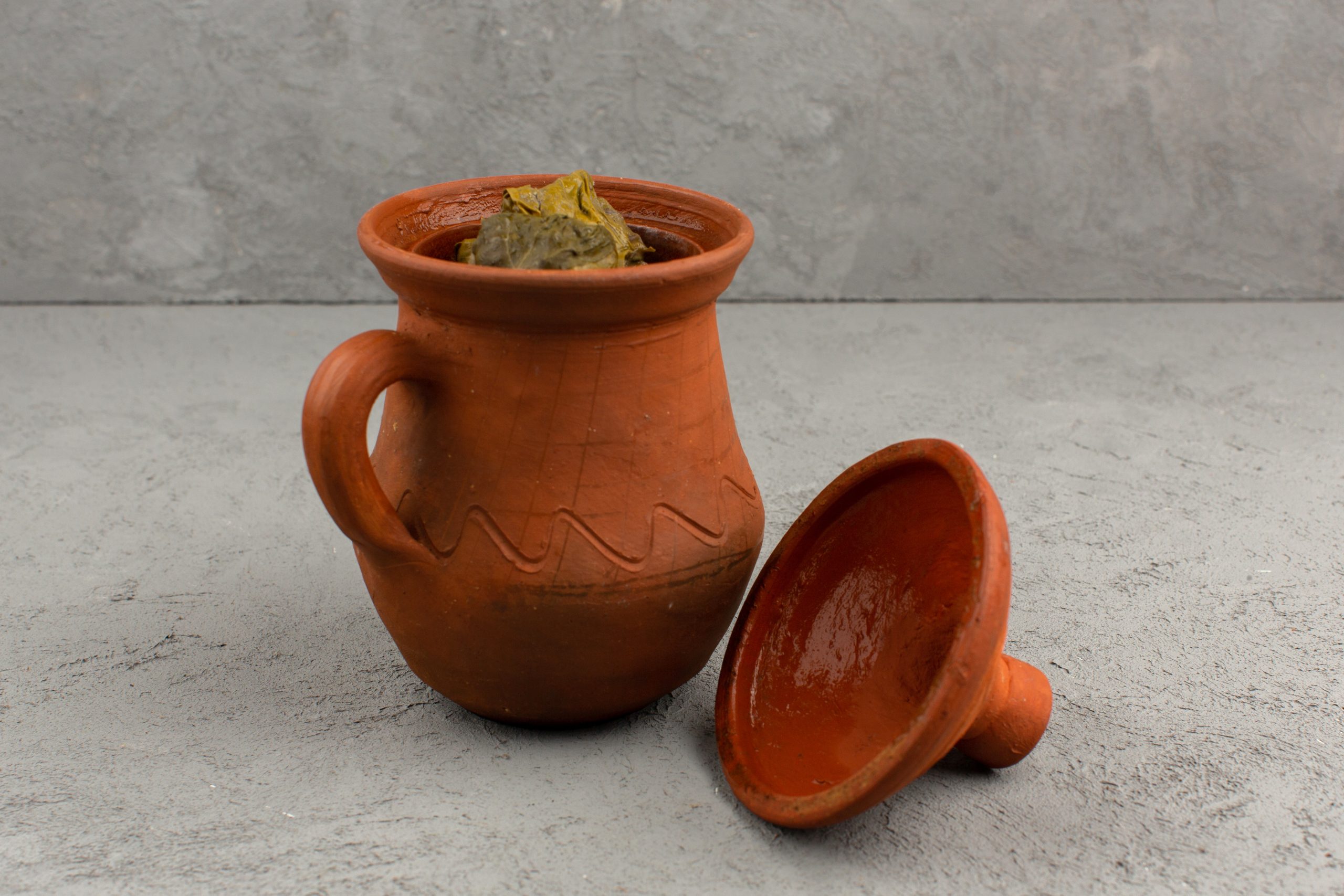 Clay Handi with Handle