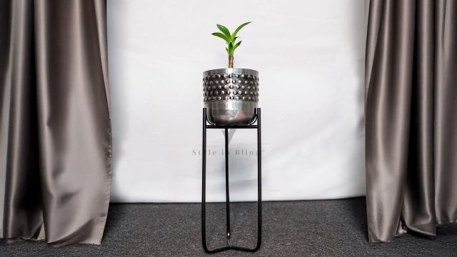 Hammered Metal Planter with Stand